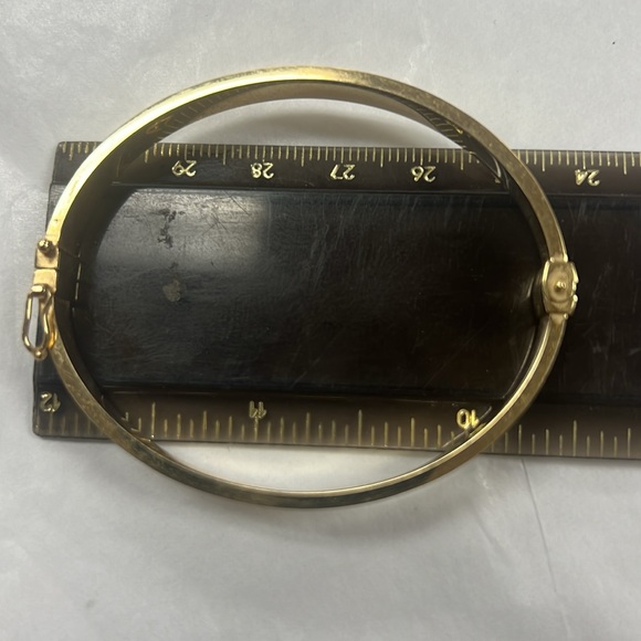 Bangle Bracelet 18K Yellow Gold - Picture 2 of 3